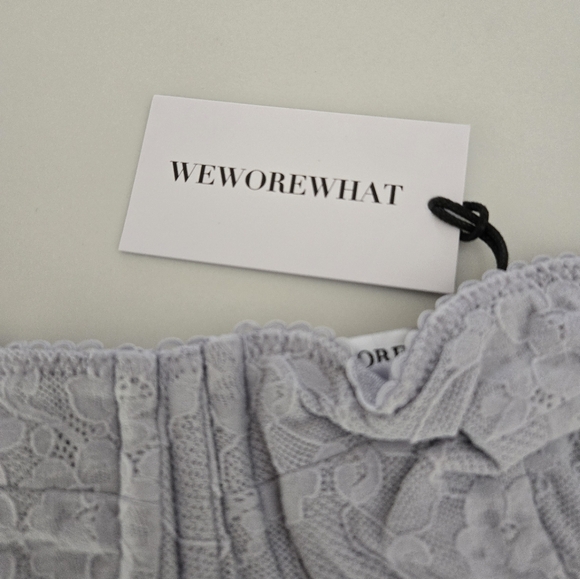 WEWOREWHAT Lace Corset - Picture 3 of 8